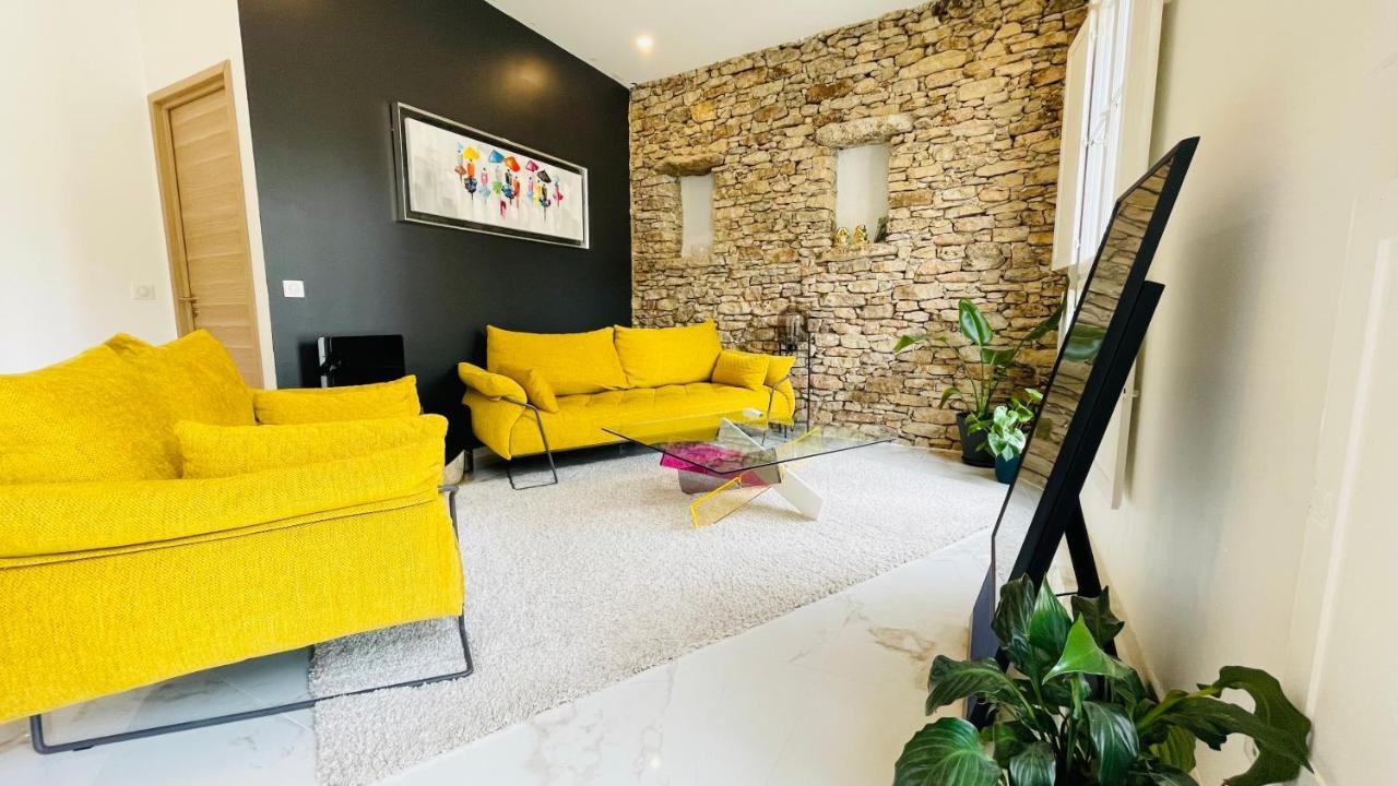 Sakina Appartement En Bord De Sorgue Фонтен-де-Воклюз Екстер'єр фото